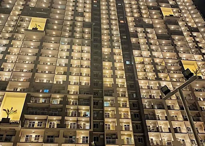 Hotel Celandine By Dmci Manila